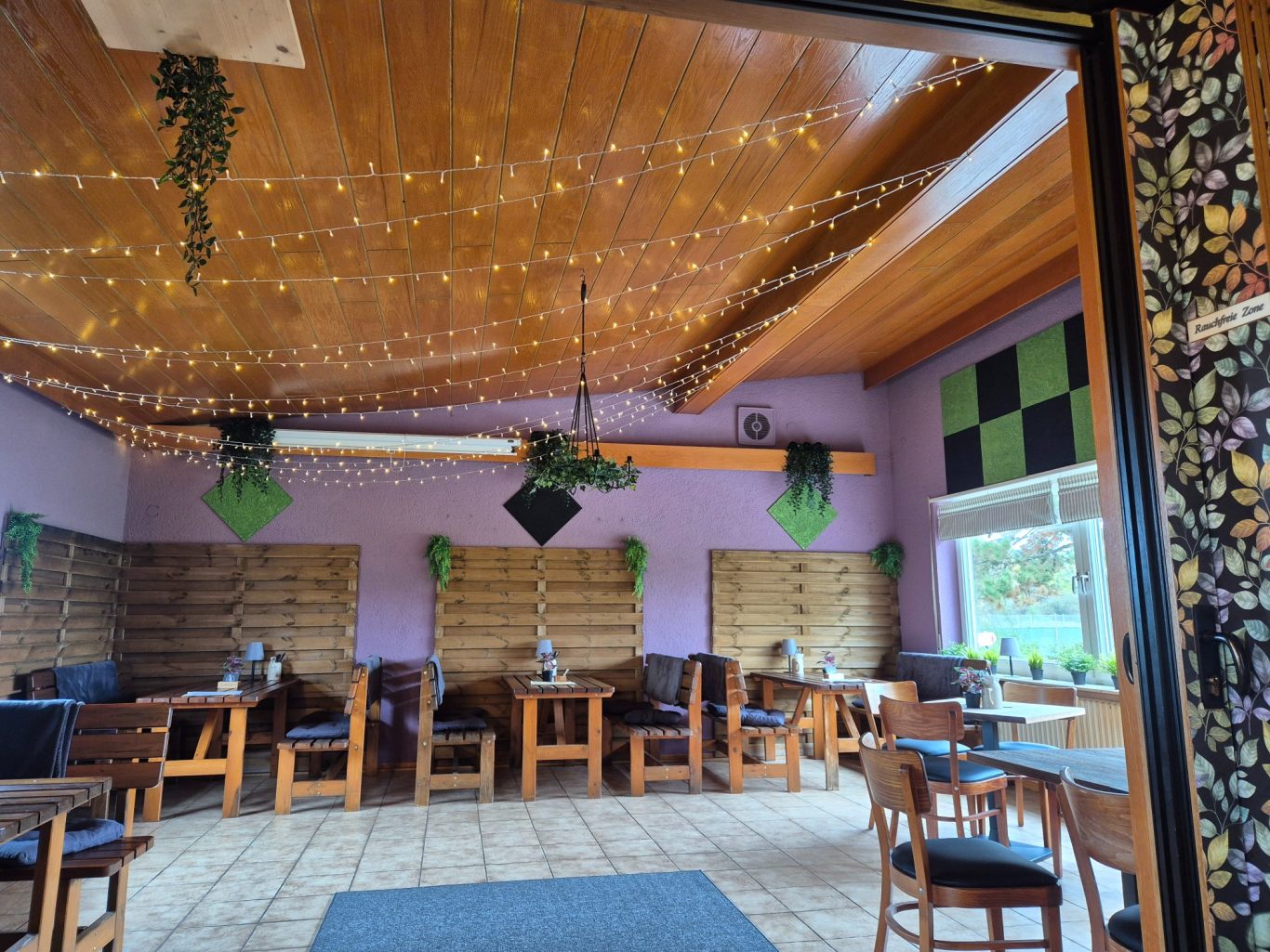 Das Clubhaus bietet Ihnen einen abgetrennten Bereich für Ihre Veranstaltung Clubhaus der Hundefreunde Separee